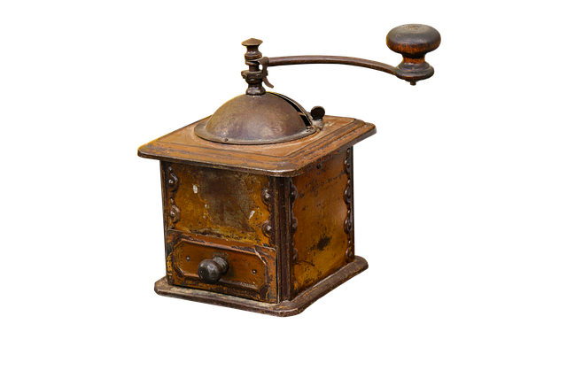 コーヒーミル選びに悩む人のイメージ